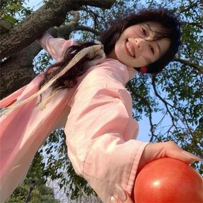 艾蜜莉·布莱尔的秘密